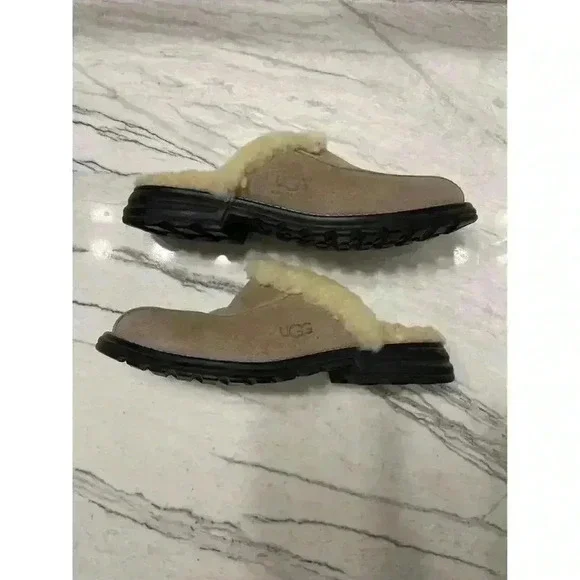 UGG Australia Sand Color Suede Leather Sherpa Lined Slip-On Clog 5397 Size 6 - Picture 4 of 8